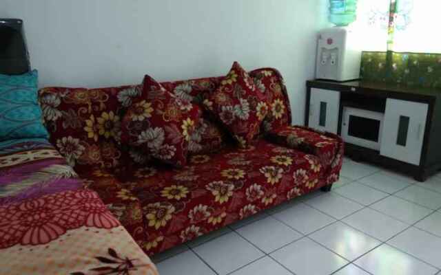 Dinda Apartment Gunung Putri Square