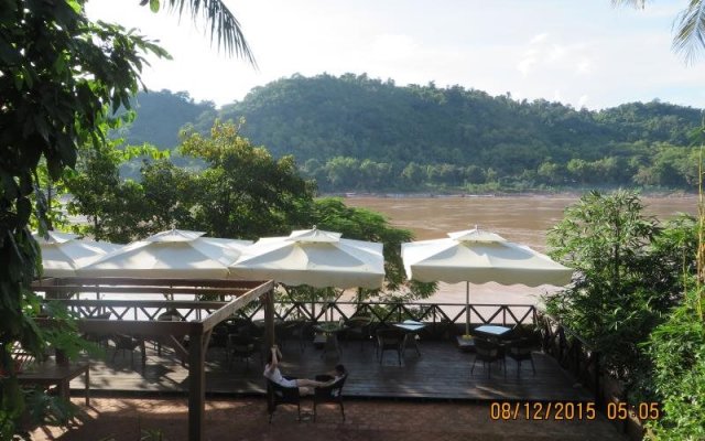 Lan Kham Riverside Hotel
