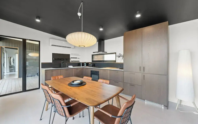 The Outlook on Mount Louis – 2 Bedroom