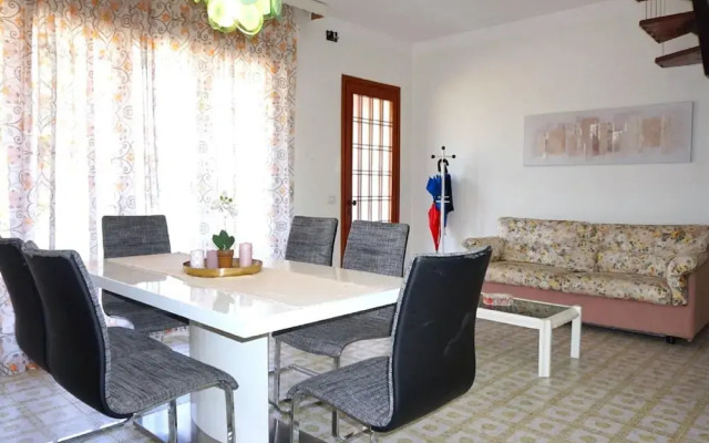 Belvilla by Oyo Villa Fabienne 32
