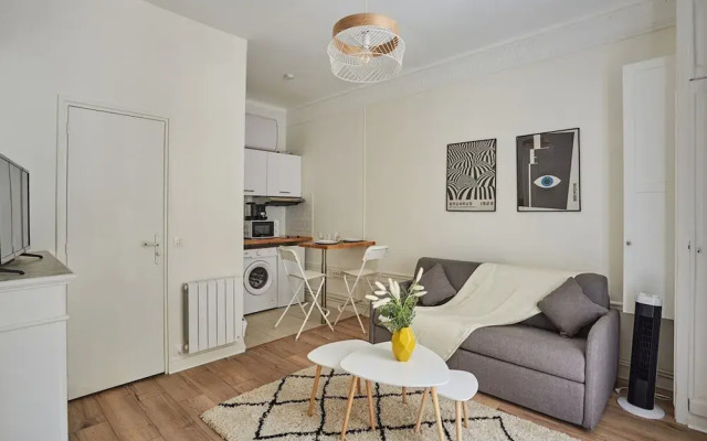 Studio Eiffel Tower/trocadero