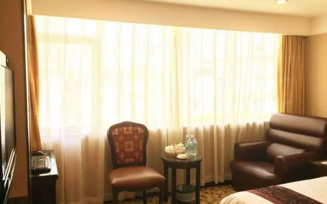 Zhuhai Xinhualian Business Hotel