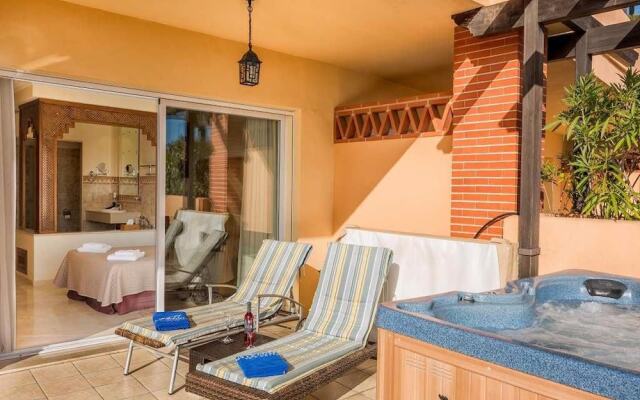 Malibu Apartments