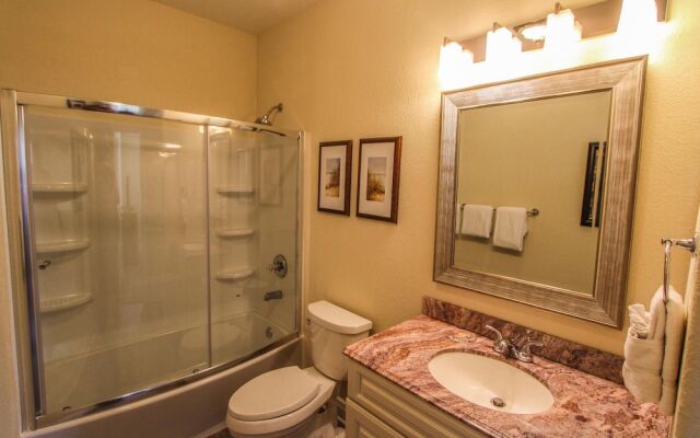 High Tide 7 Bedroom Apartment by BnD