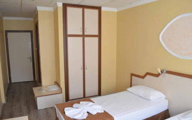 Ayvalik Palas Hotel