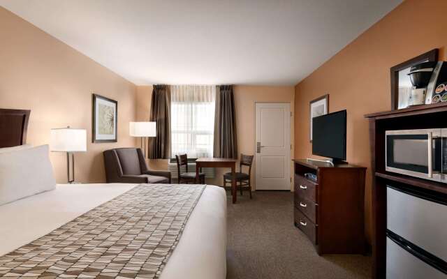 Travelodge by Wyndham Pincher Creek