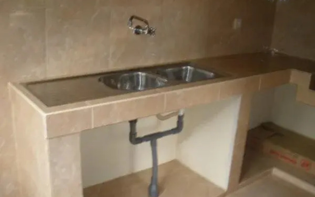 Ida Guest House