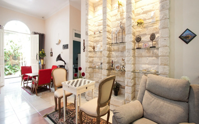 OYO 3986 Just 11 Boutique Residence Syariah