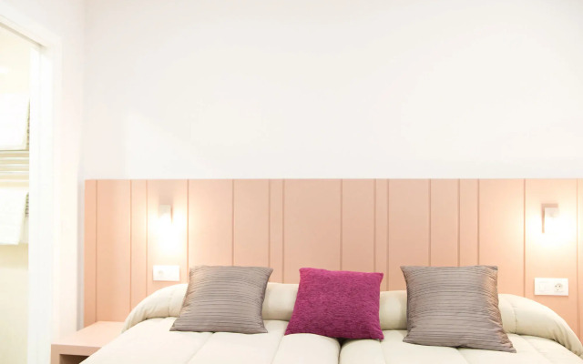 Linares Rooms Santiago