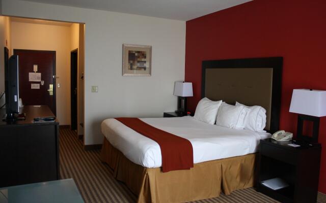 Holiday Inn Express Hotel & Suites Livingston by IHG
