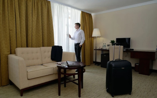 Hotel Russia