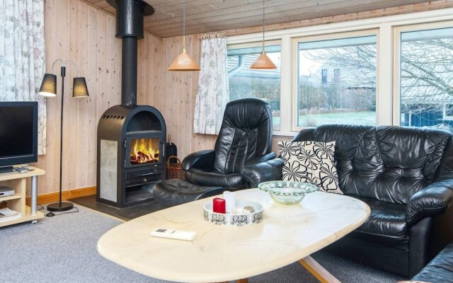 6 Person Holiday Home in Juelsminde-by Traum