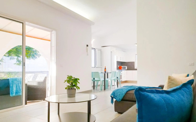 Pretty Terrace Holiday House in Maspalomas