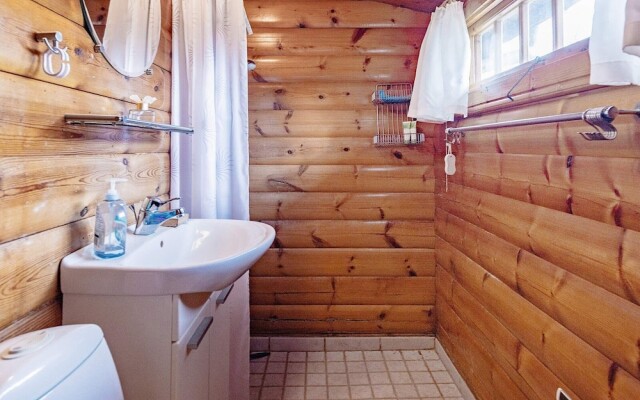 6 Person Holiday Home in Vaeggerlose