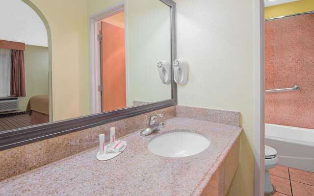 Days Inn by Wyndham Lubbock South