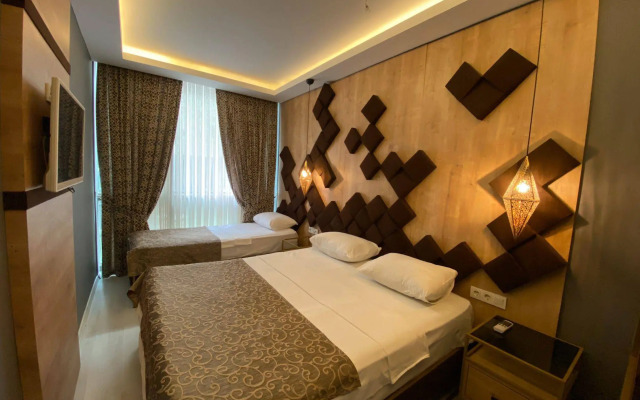 Fly And Stay Airport Hotel