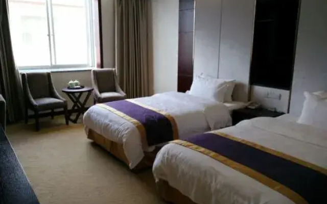 Qiubei Chuanyu Hotel