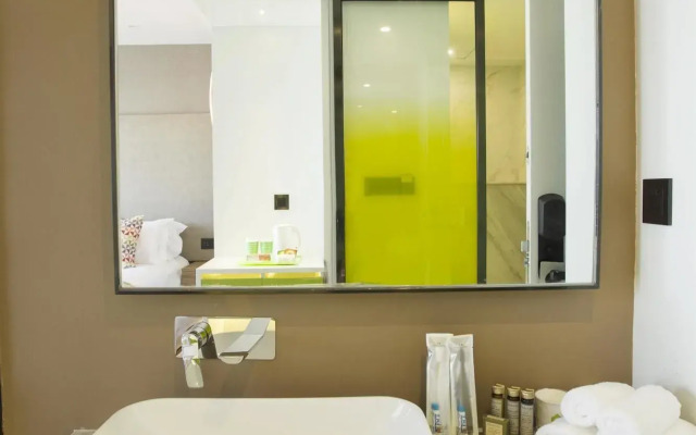 Campanile Yangzhou Jinghua