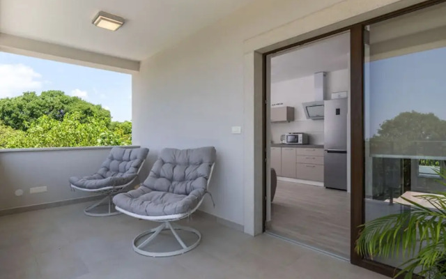 Villa Irma Comfortable Holiday Residence