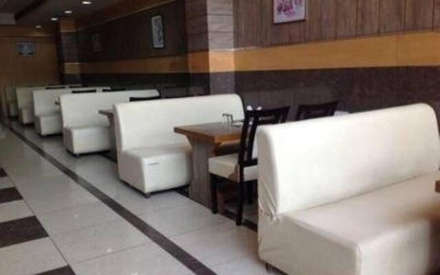 Hotel Ashish Continental