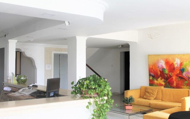 Eslait Hotel & Apartamentos