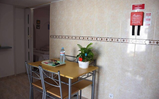 Apartment with One Bedroom in Albufeira, with Pool Access And Wifi - 4 Km From the Beach