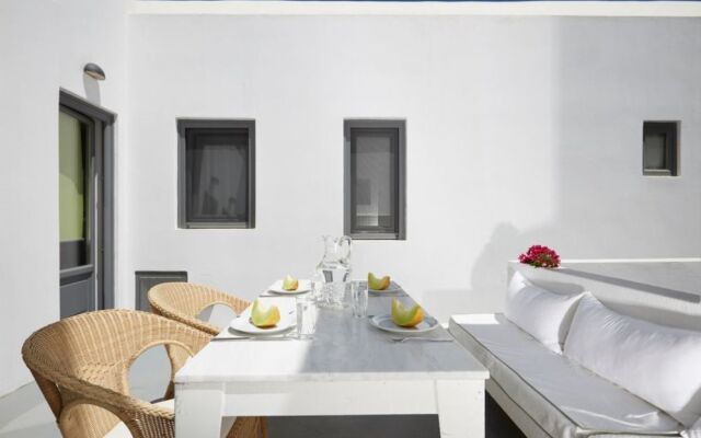 Pyrgos Houses By Voreina