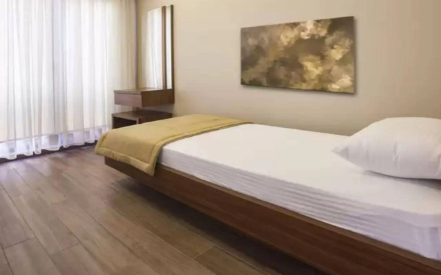 Maxuite Hotel in Home