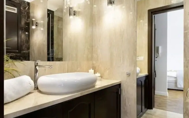 Elite Apartments wi Tego Studio Old Town View