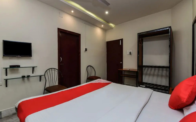 OYO 4221 near Railway Station