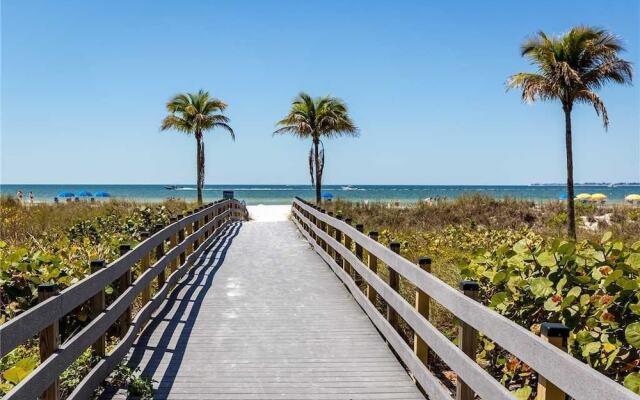 Estero Island Beach Villas 204 - Two Bedroom Condo