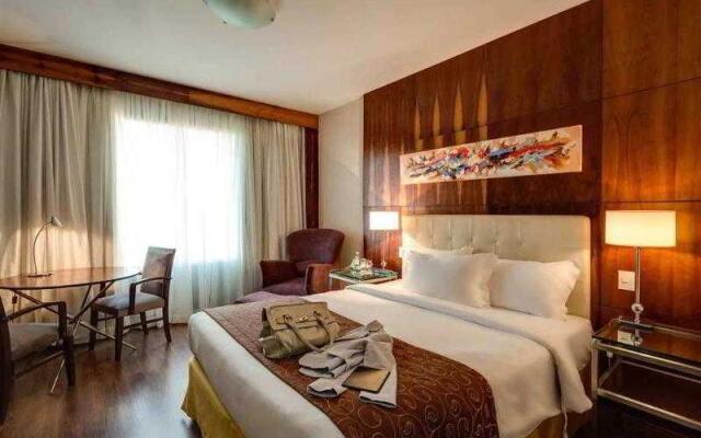 Mercure Belo Horizonte Lourdes Apartments