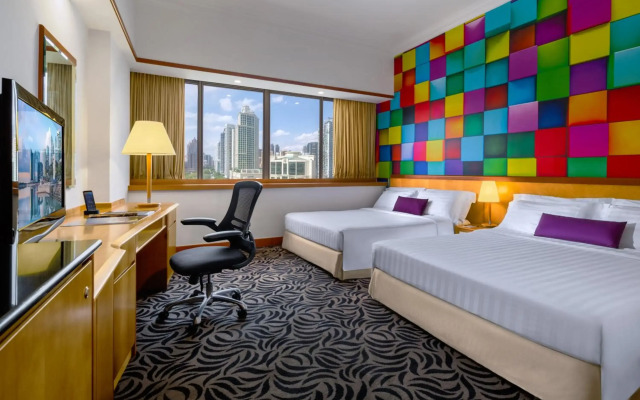 Crowne Plaza Madrid Airport by IHG