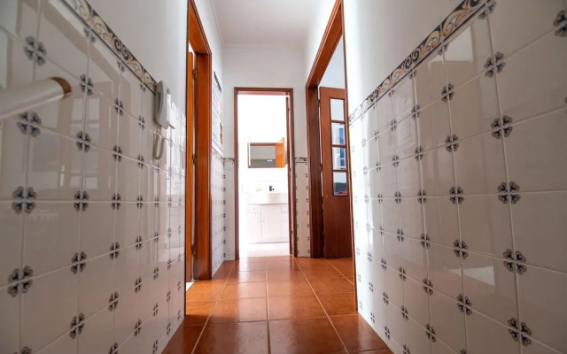 Steps to Beach 4beds -ac, Self Check-in, 2024 Reno