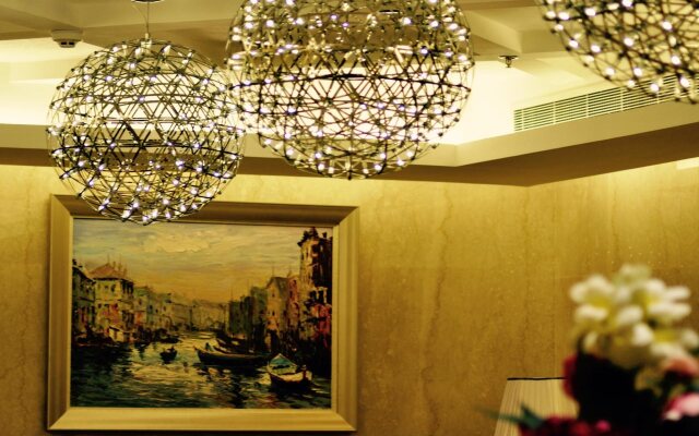 Asherij Hotel