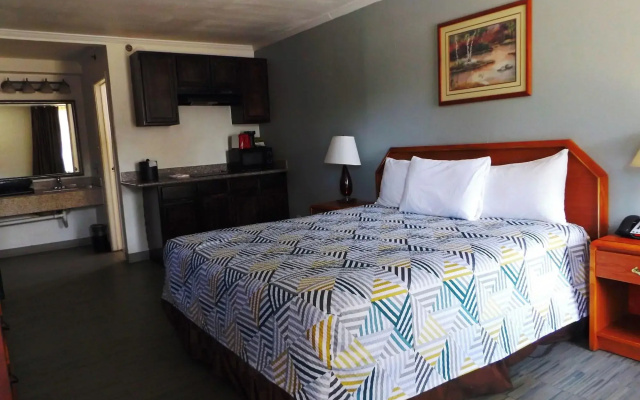 Studio 6 Fort Worth, TX – Downtown East
