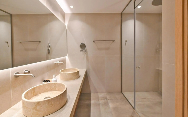 Royal Pearl Island Chios Hotel & Spa