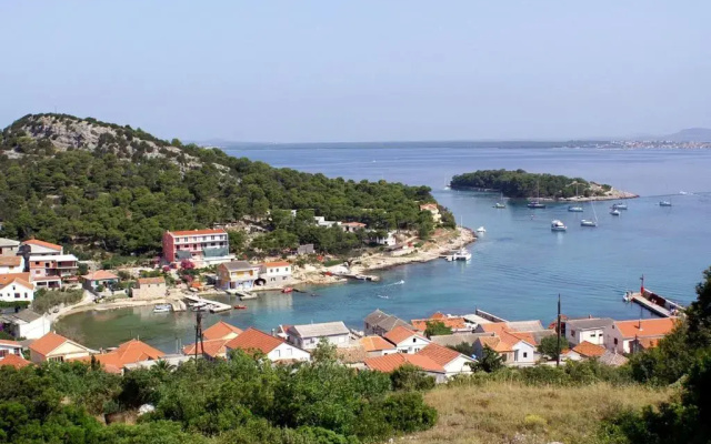 Apartments by the sea Vrgada, Biograd - 4206