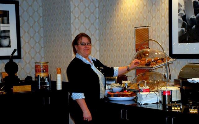 Hampton Inn & Suites by Hilton Lethbridge