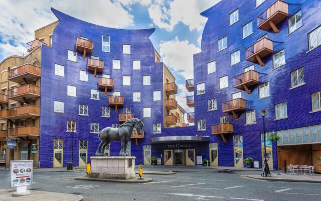 London Tower Bridge Apartments