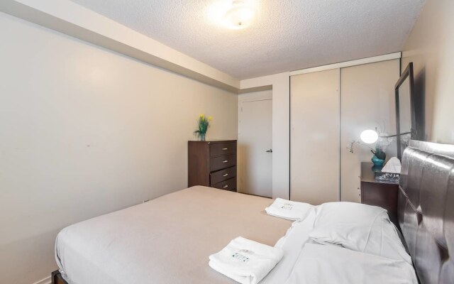 Spacious 1 BR Apartment of Downtown Toronto III