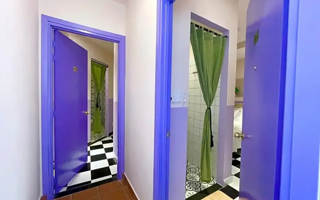 Ahu Hotel & Apartment