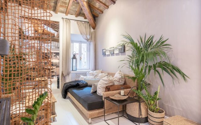 Navona Luxury & Charming Apartment