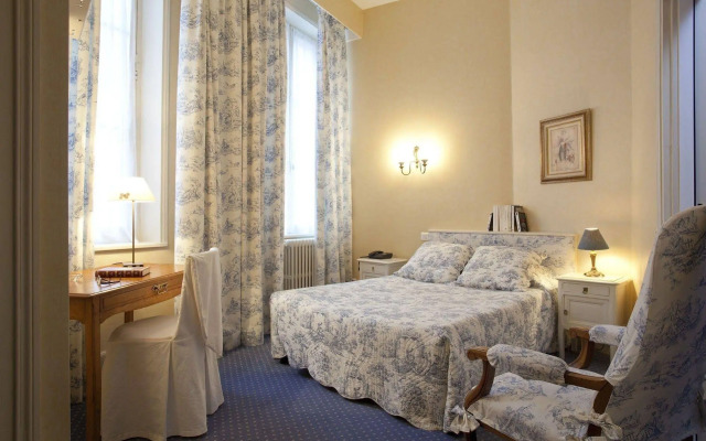 Logis Grand Hotel Montespan-Talleyrand