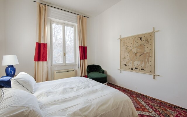 Popolo Square Luxury Two Bedroom Apartment