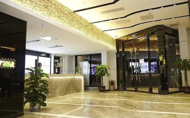Zhanjiang Lavande Grandbuy Branch Hotel