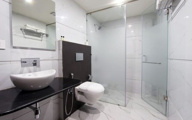 Usha Kiran Palace Hotel & Towers