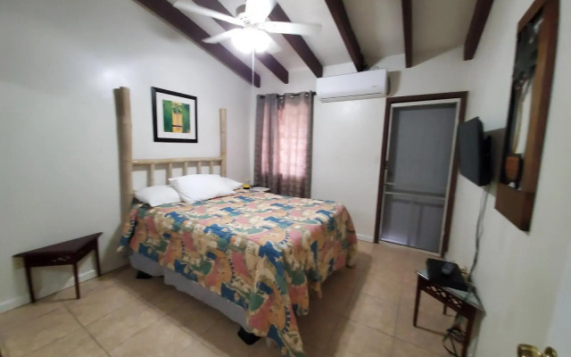 Sunset Gardens Guesthouse