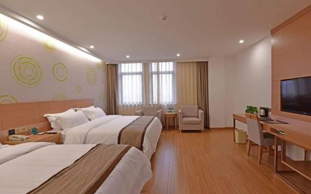 GreenTree Inn Tongxiang Chongfuzhen World Fur Center Branch