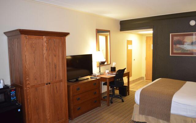 Crossroads Hotel and Event Center